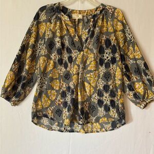 Collective Concepts Geometric Yellow and Gray Blouse